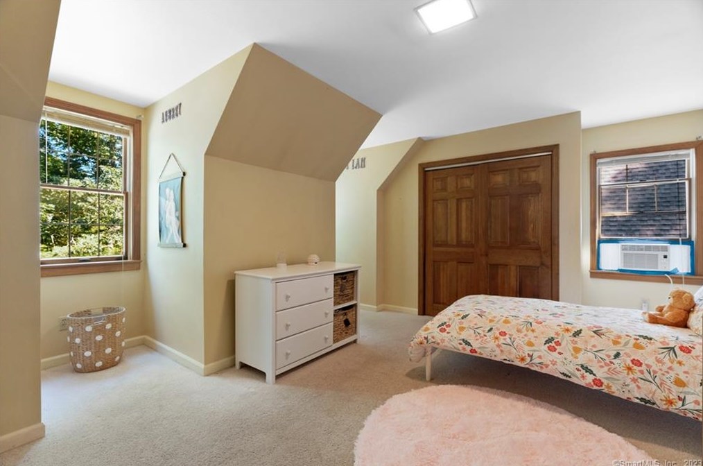 7 Silver Birch Ln, Clinton CT  06413-1174 exterior