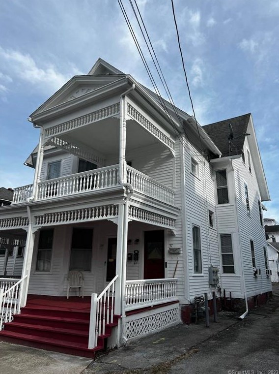 37 Otis, Norwich, CT 06360