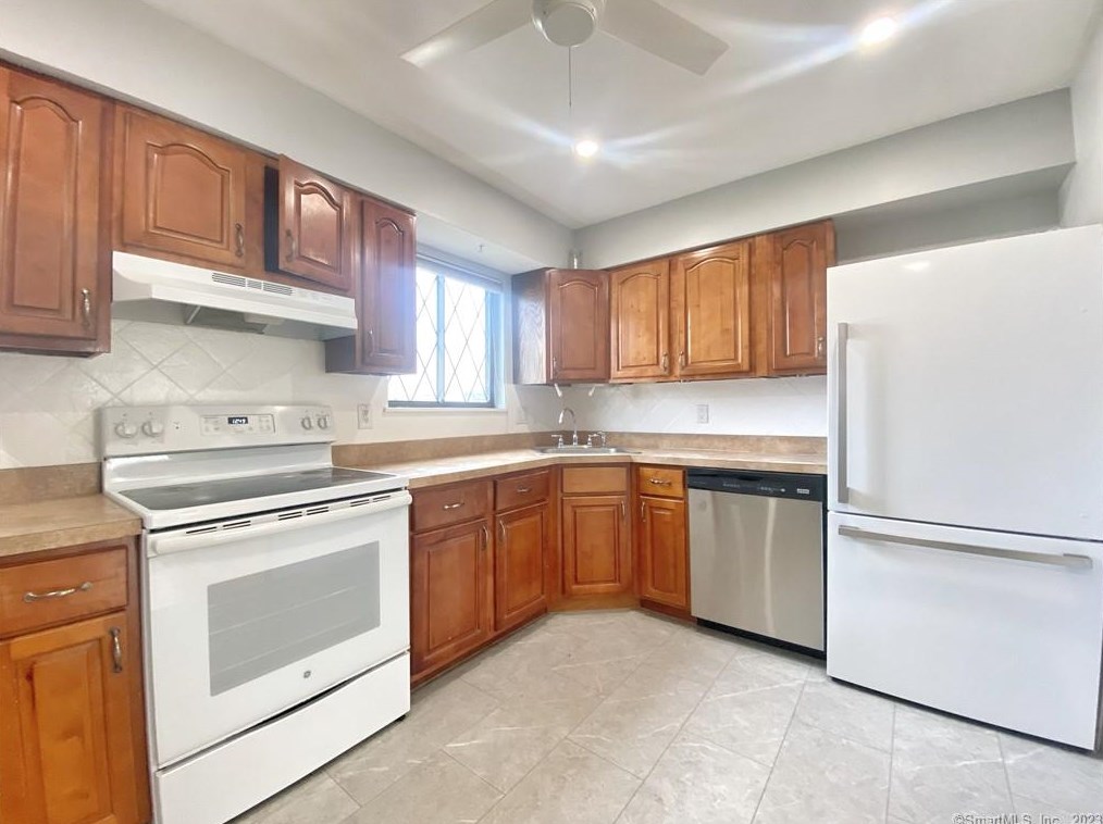 7 Arch St #12, Norwalk, CT 06850