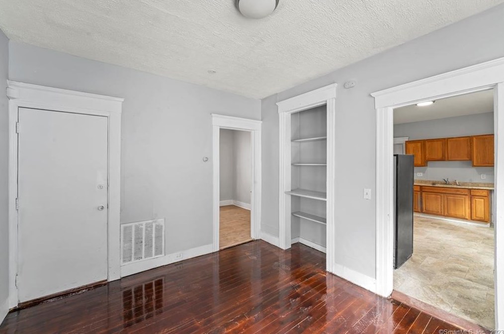 269 Ivy St, New Haven CT  06511-1738 exterior