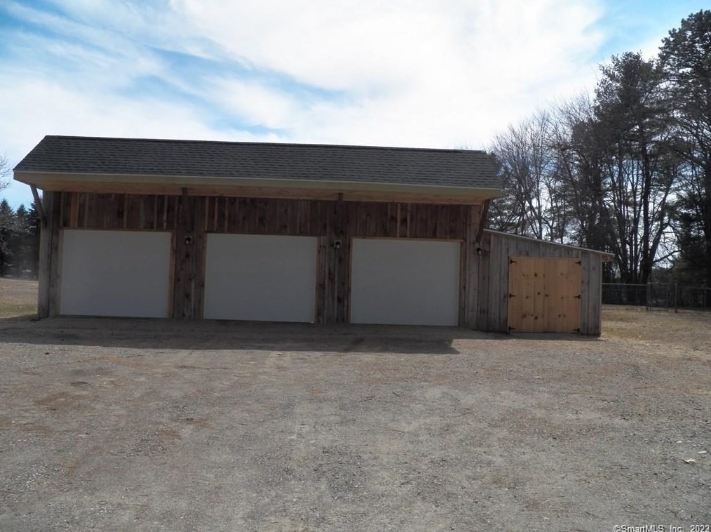 847 Sterling Rd, North Sterling, CT 06377