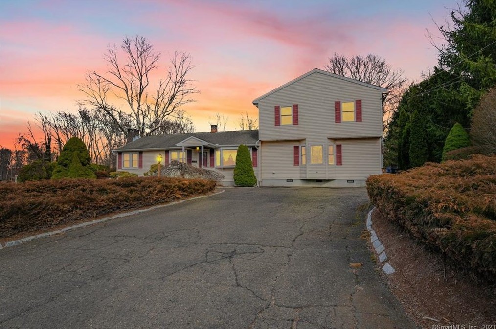 650 Elm, Upper Stepney, CT 06468