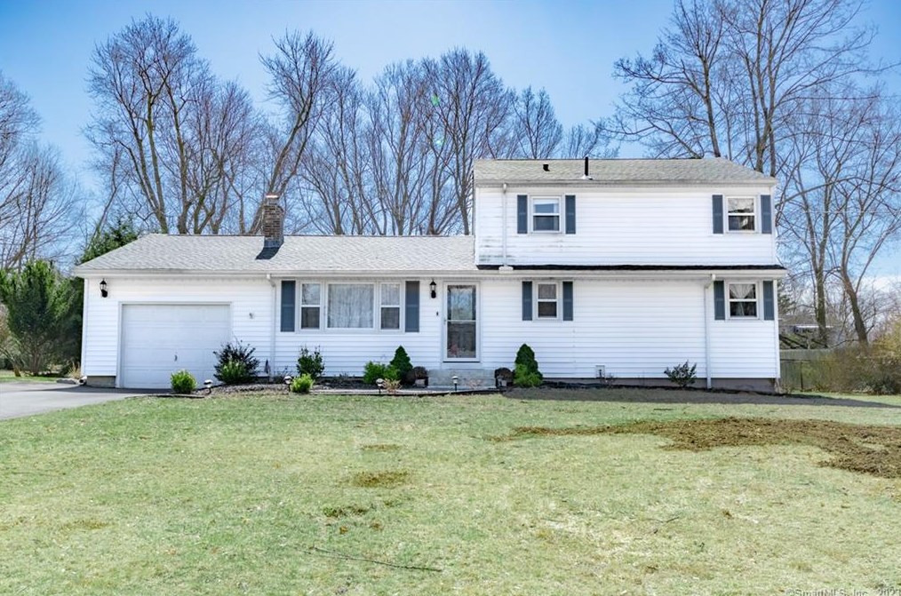 78 Hublard Dr, Vernon, CT 06066-5302