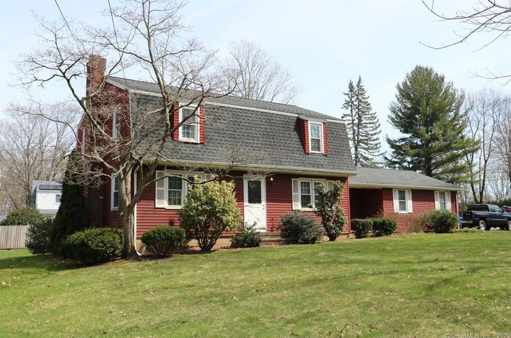 56 East St, Middletown, CT 06457