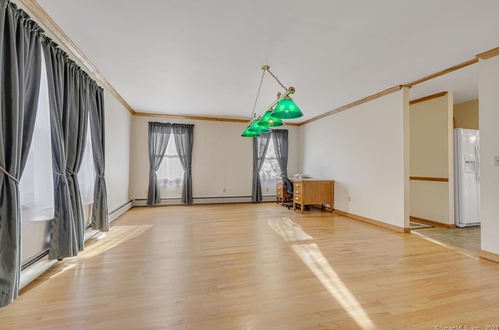 170 Mount Fair Dr, Watertown CT  06795-1670 exterior