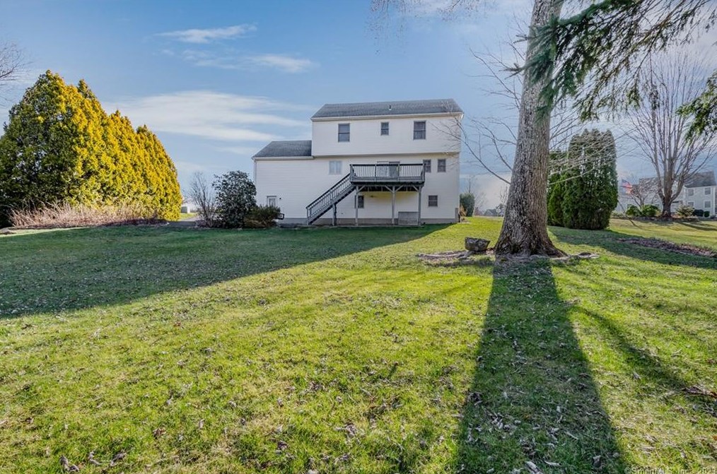 170 Mount Fair Dr, Watertown CT  06795-1670 exterior