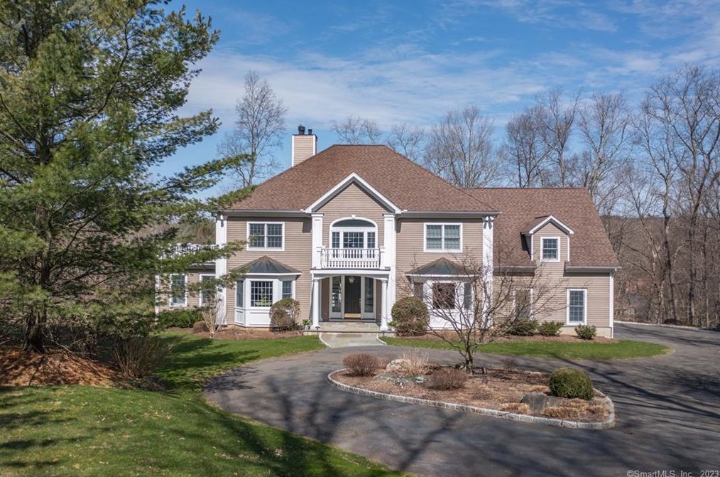 555 Webbs Hill, Stamford, CT 06903