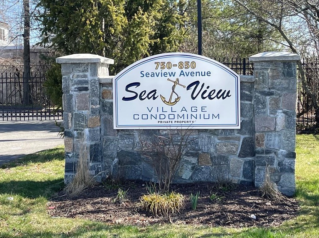 800 Seaview Ave #820-2, Bridgeport, CT 06607