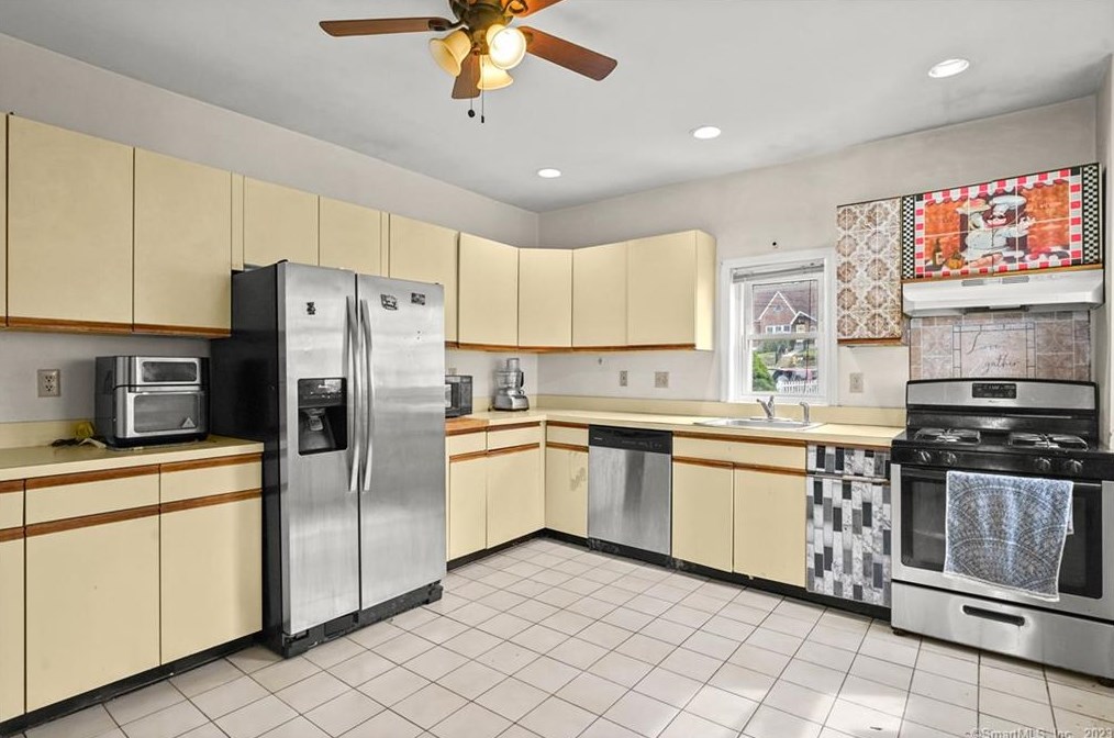 41 Orange, Stamford, CT 06902