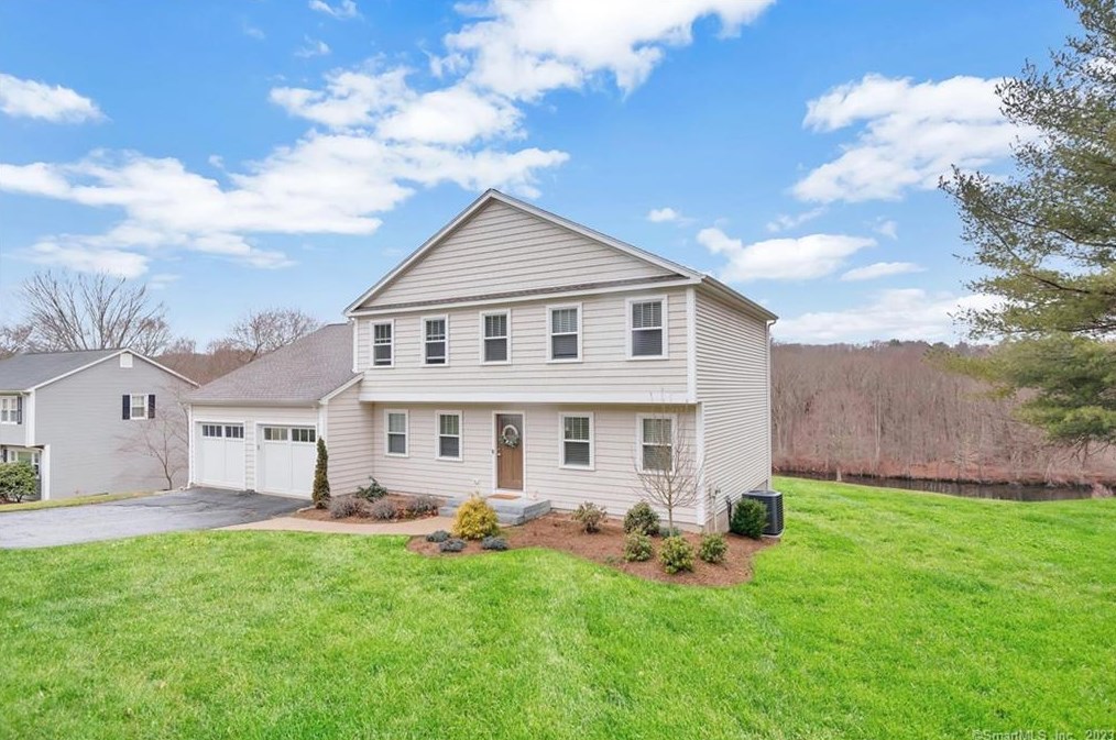 127 Lazy Brook, Upper Stepney, CT 06468