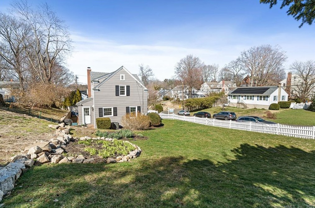 9 Winthrop, Norwalk, CT 06851