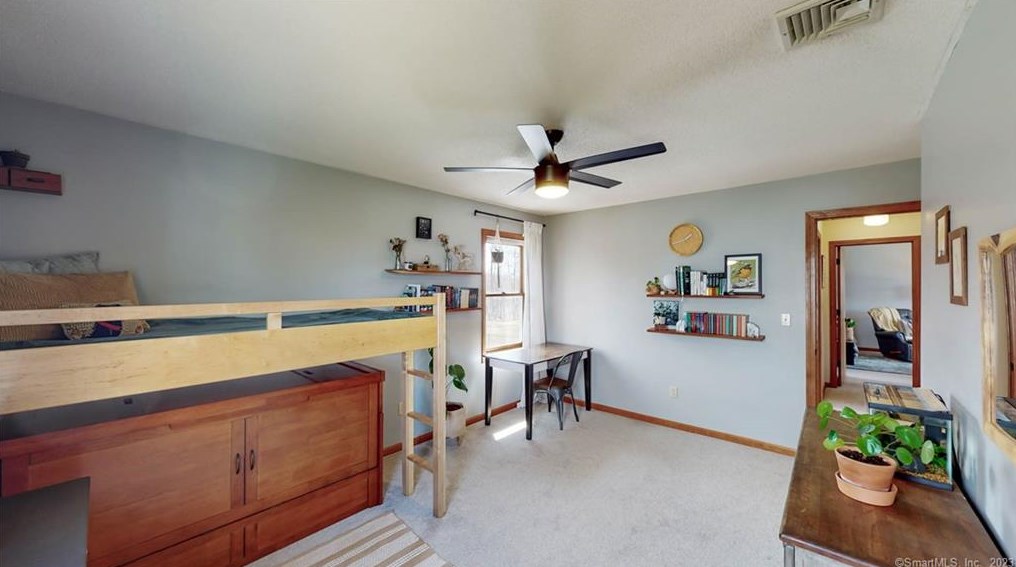 11 Eddon Dr, New Haven CT  06512-1057 exterior