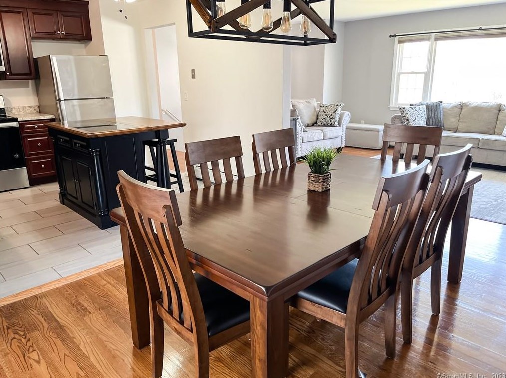 159 Radnor Ln, Watertown CT  06779-2019 exterior