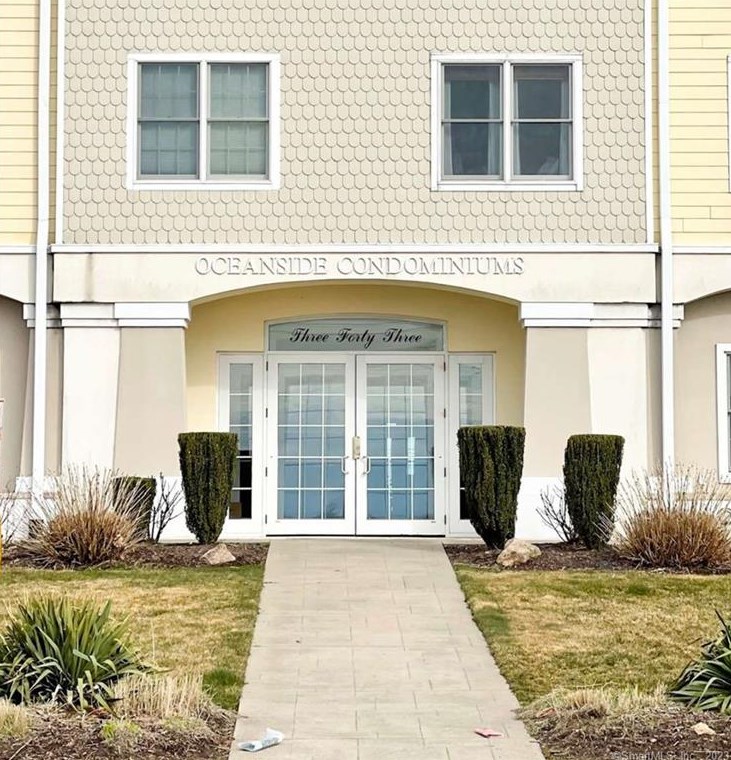 343 Beach St #602, New Haven, CT 06516