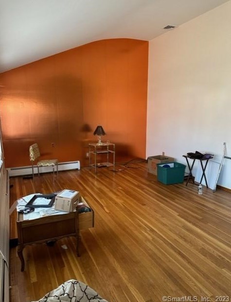 5 Longview Dr, Bloomfield, CT 06002
