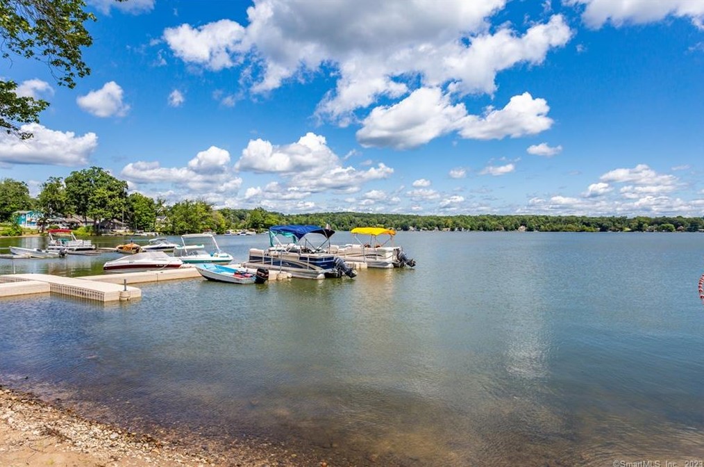 85 North Main #6a, East Hampton, CT 06424