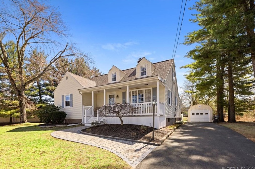 315 Strong Rd, Wapping, CT 06074