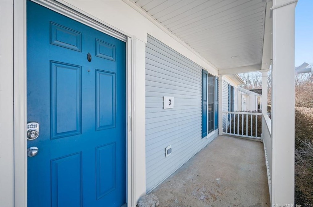 3 Cypress Way, Waterford, CT 06385