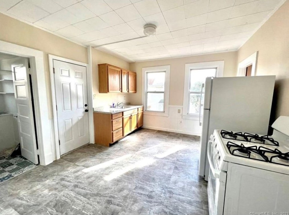 15 Prescott St, Meriden CT  06450-3315 exterior