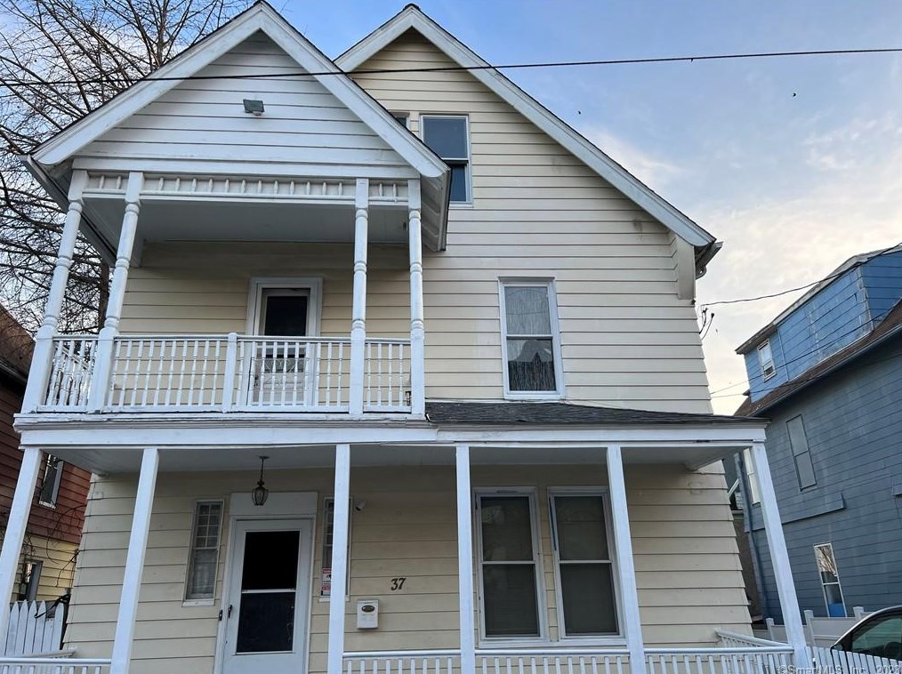 37 Johnson St, Waterbury, CT 06710