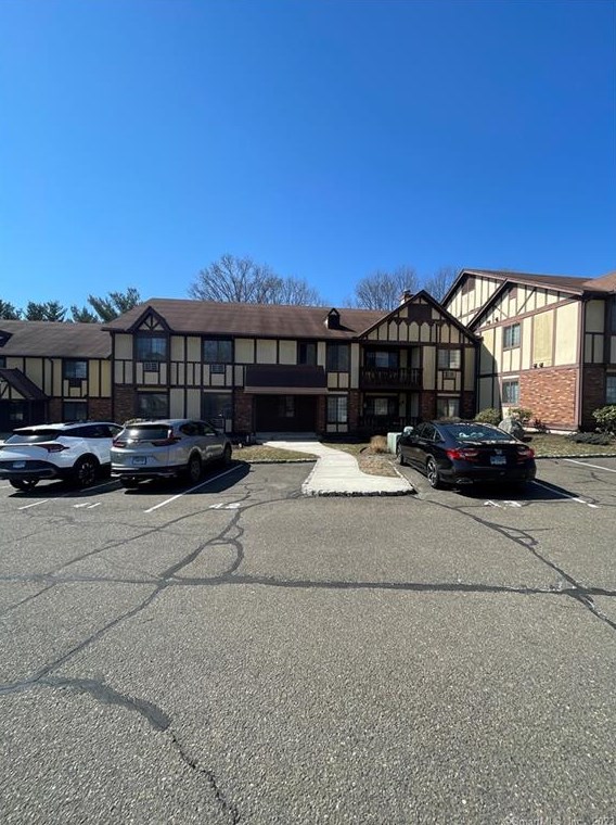 11 Teresa Pl #11, Bridgeport, CT 06606