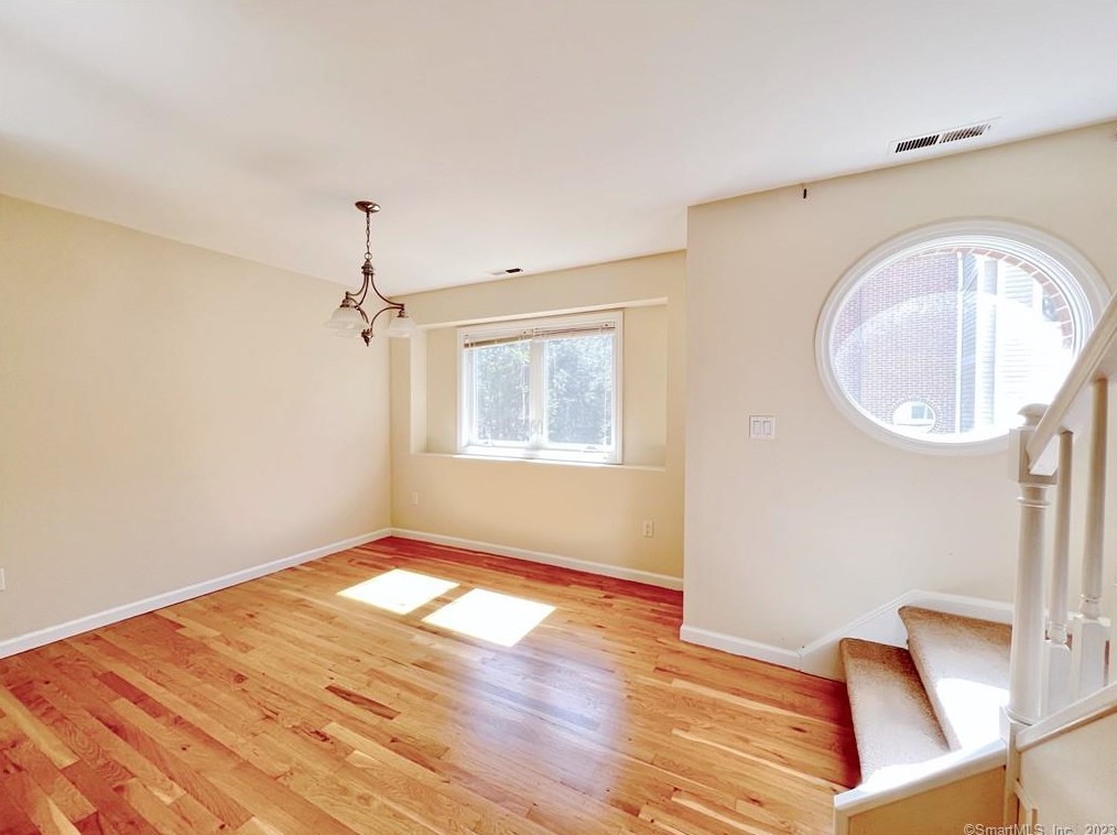 7 Seir Hill Rd #36, Norwalk, CT 06850