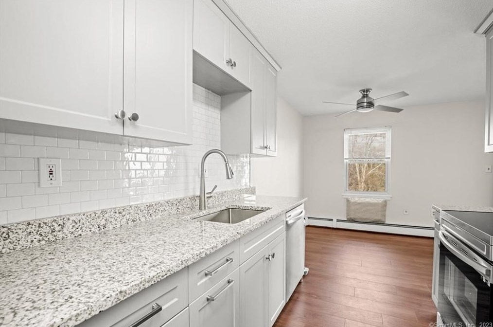 45 Jefferson Rd Unit 2-16, Branford, CT 06405
