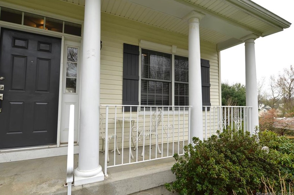 35 Myrtlewood, Milford, CT 06461