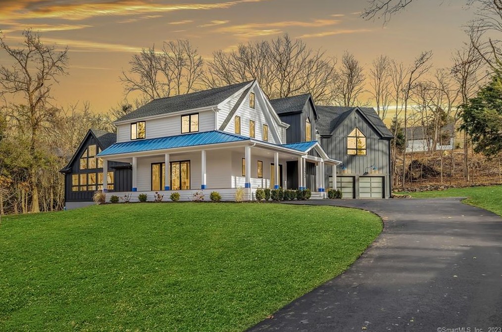 125 Compo Rd S Ln, Westport CT  06880 exterior