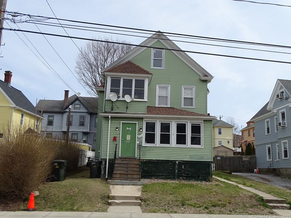 235 Connecticut Ave #1, United States Coast Guard Ac, CT 06320