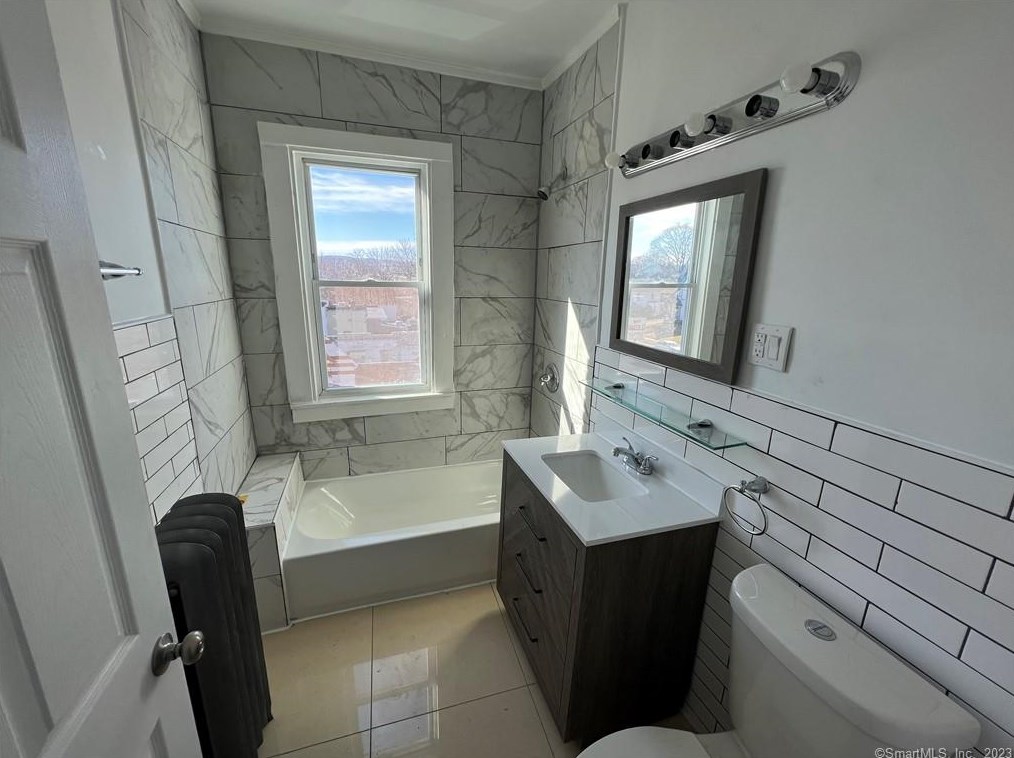 359 W Main St #6s, New Britain, CT 06052