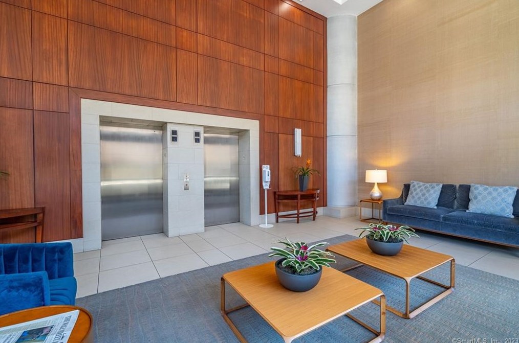 127 Greyrock Pl #1708, Stamford, CT 06901