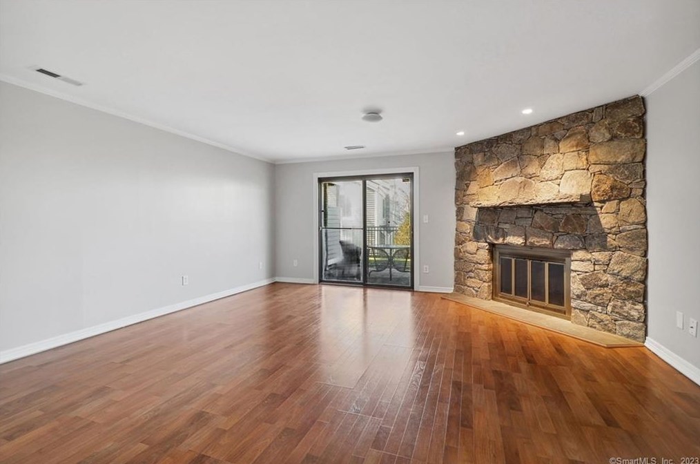 71 Aiken St #c9, Norwalk, CT 06851