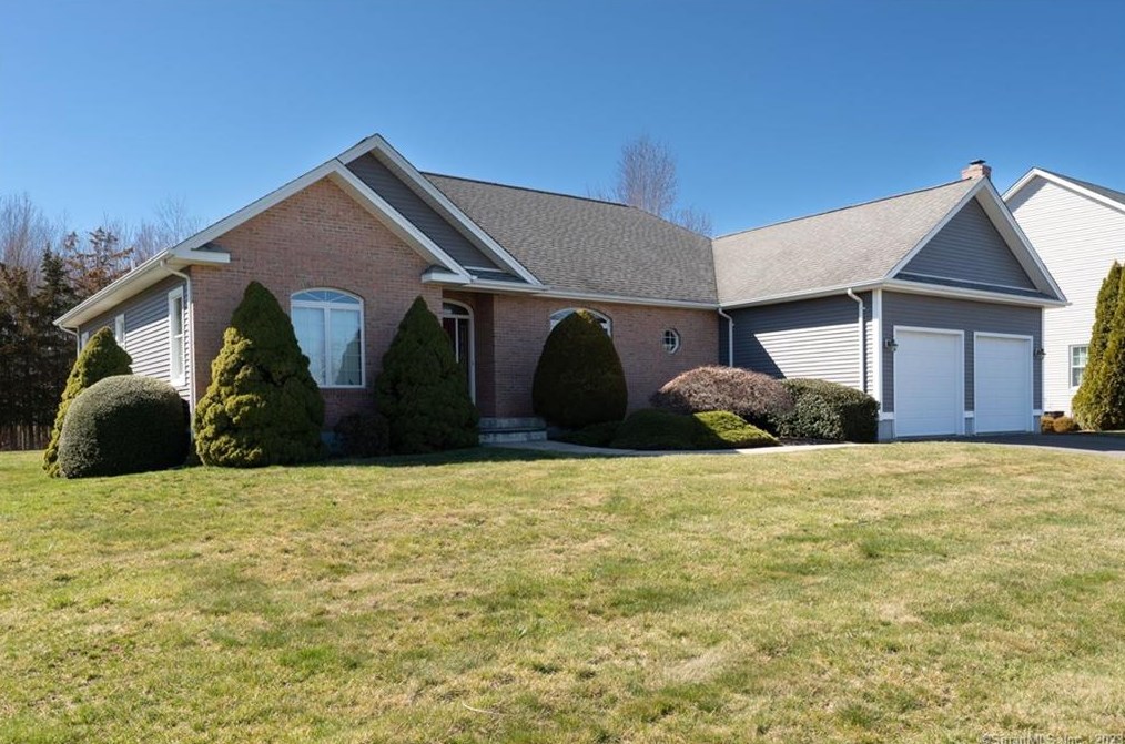64 Windy Knoll, Kensington, CT 06037