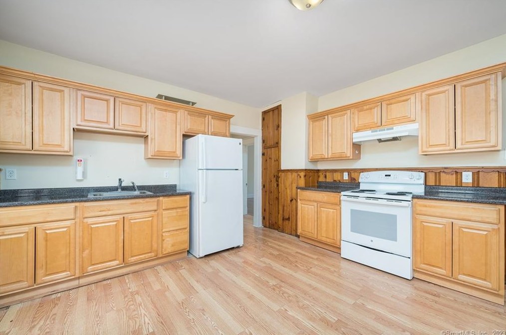 259 Pearl St, Middletown, CT 06457