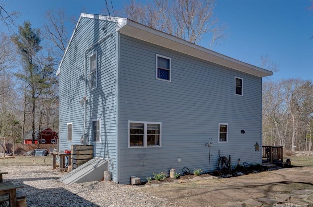 89 Chewink, North Windham, CT 06235