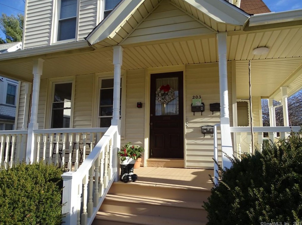 203 Montowese St #3, Branford, CT 06405
