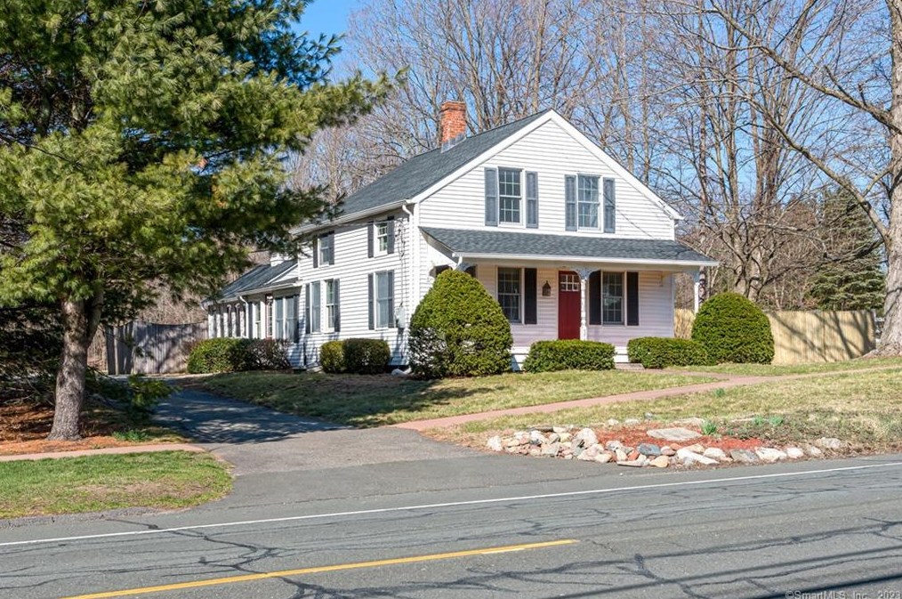677 Main St, Somers, CT 06071