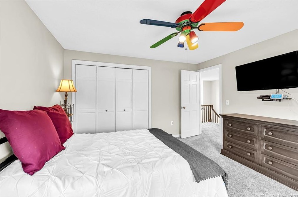 1405 East St, Suffield CT  06078-1308 exterior