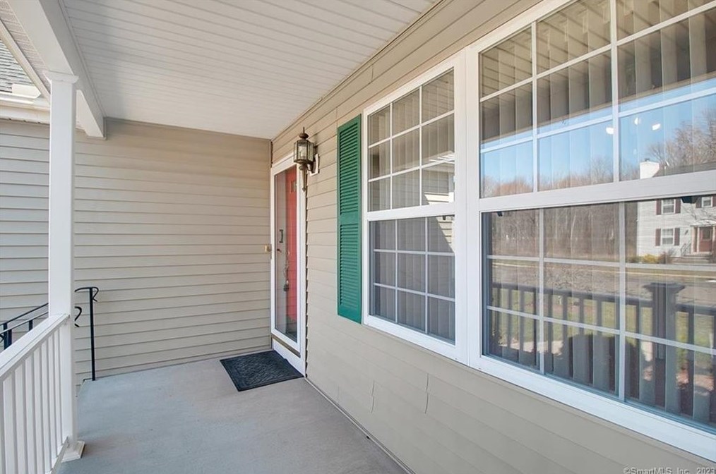 54 Rolling Green, Middletown, CT 06457