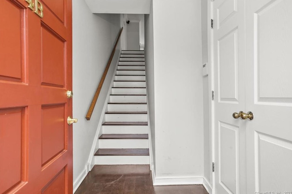 453 E Putnam Ave #4b, Cos Cob, CT 06807