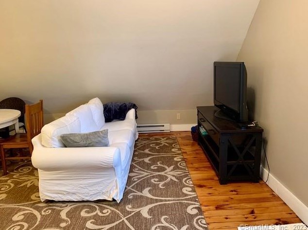 81 Foster St #3, New Haven, CT 06511