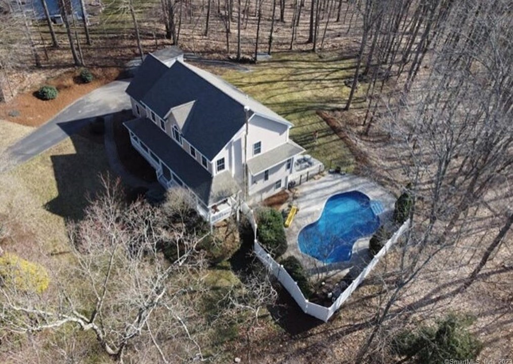 26 Sherwood, East Hampton, CT 06447