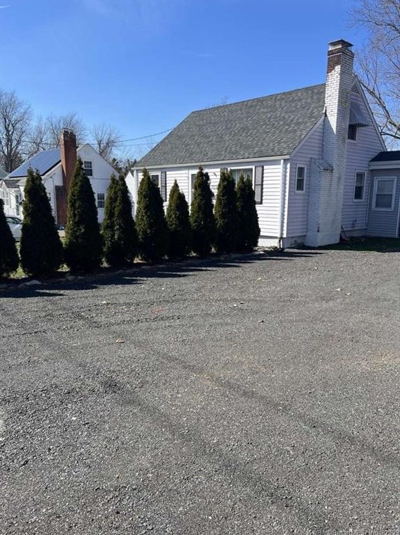 713 Middle E, Manchester, CT 06040