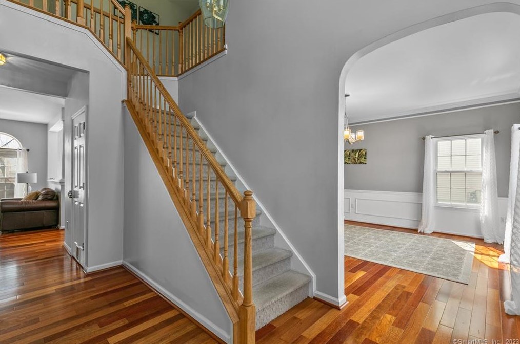 100 Lexington Way S, Milford, CT 06461