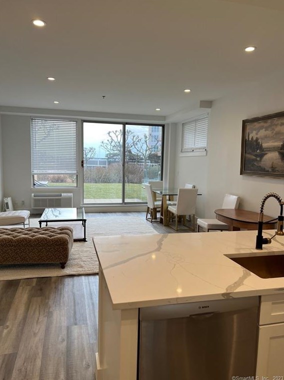 88 Southfield Ave #106, Stamford, CT 06902