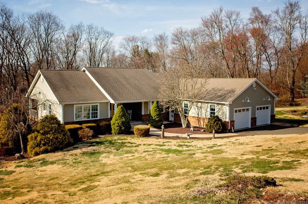 19 Stephanies, Manchester, CT 06040