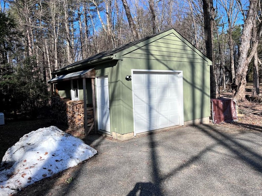 653 Colebrook Rd, Colbrook, CT 06021