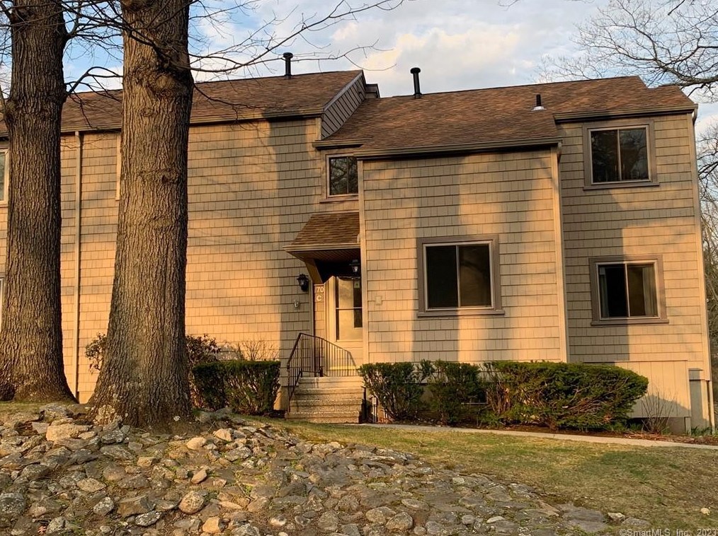 70 River Bend Rd #c, Stratford, CT 06614