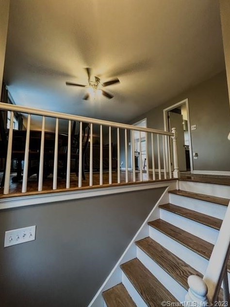 36 Debra Ln, Bristol, CT 06010
